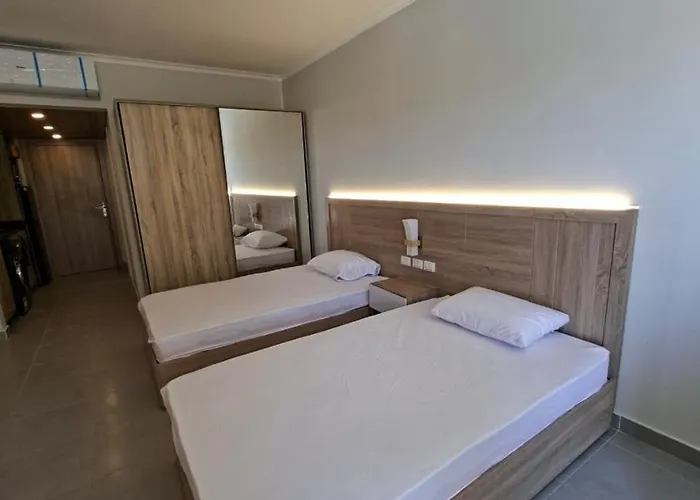 Hotel Scandic Resort-pool View